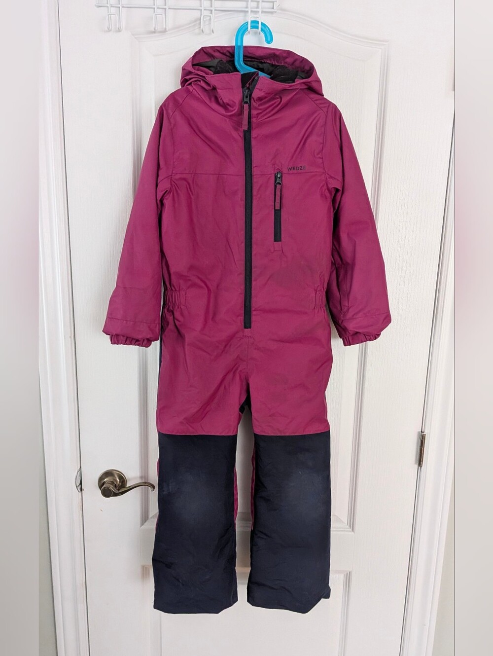 Dechatlon one piece snowsuit pink blue size 6 yo